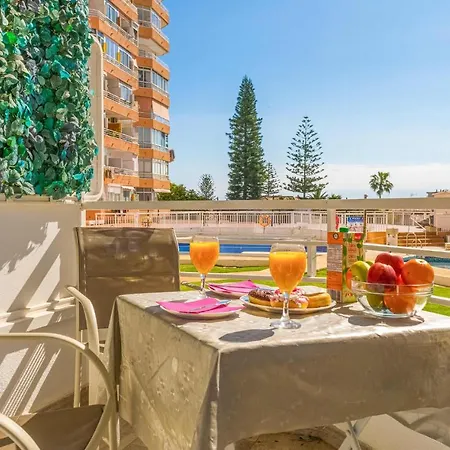 Amazing In With Internet, Outdoor Swimming Pool And Swimming Pool Τορρεμολίνος