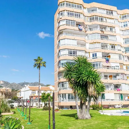 Διαμέρισμα Amazing In With Internet, Outdoor Swimming Pool And Swimming Pool Τορρεμολίνος